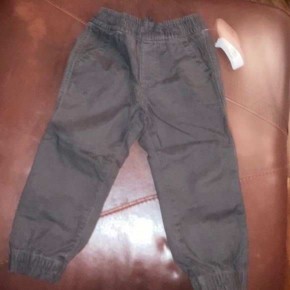 Gap Kids khaki pants - Picture 3 of 3